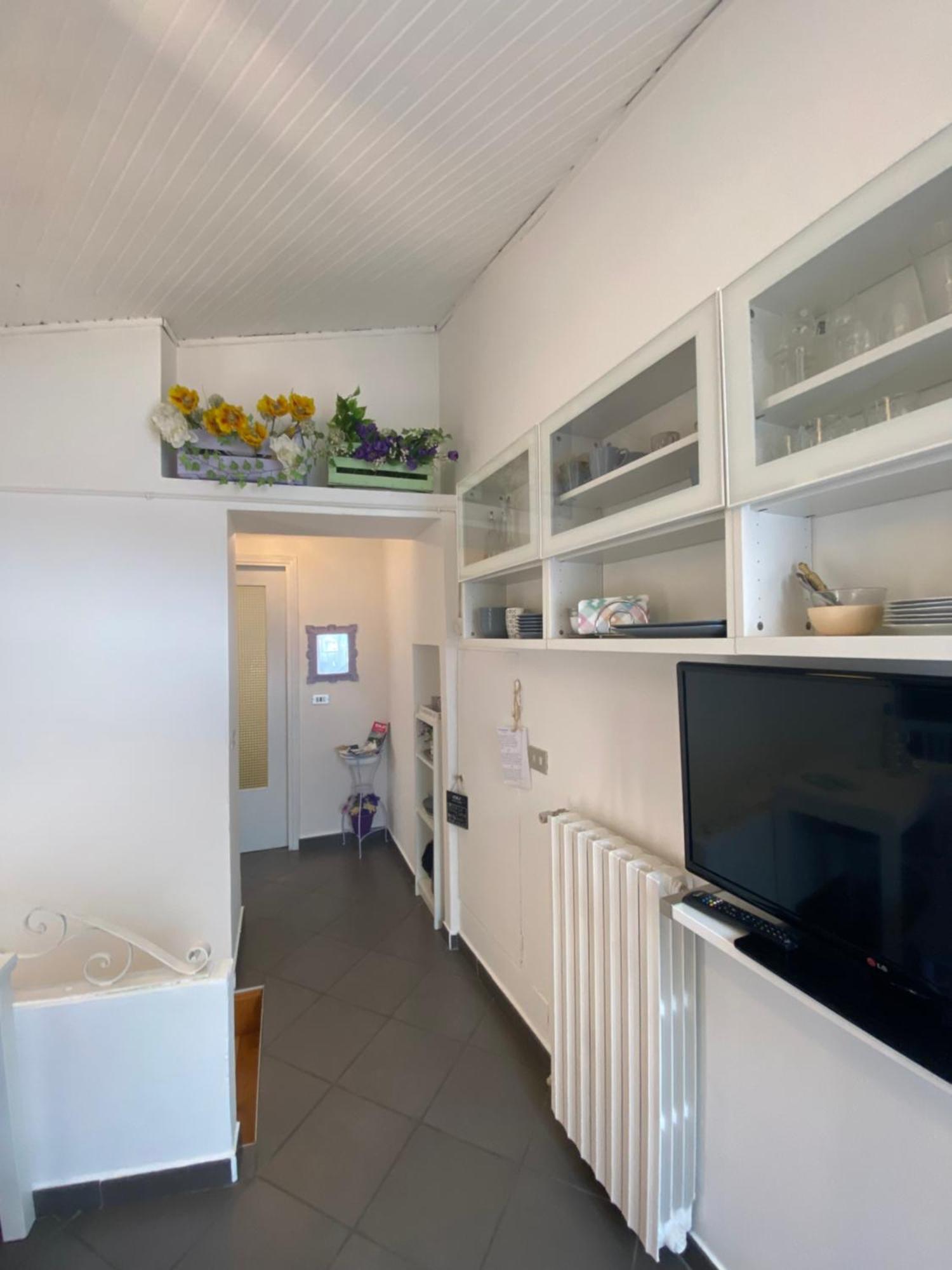 Ferienwohnung House Al Noce Moltrasio Exterior foto